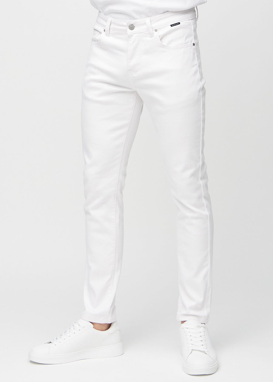 White slim jeans, model name Marguerites, fitted closely along the legs, front view.