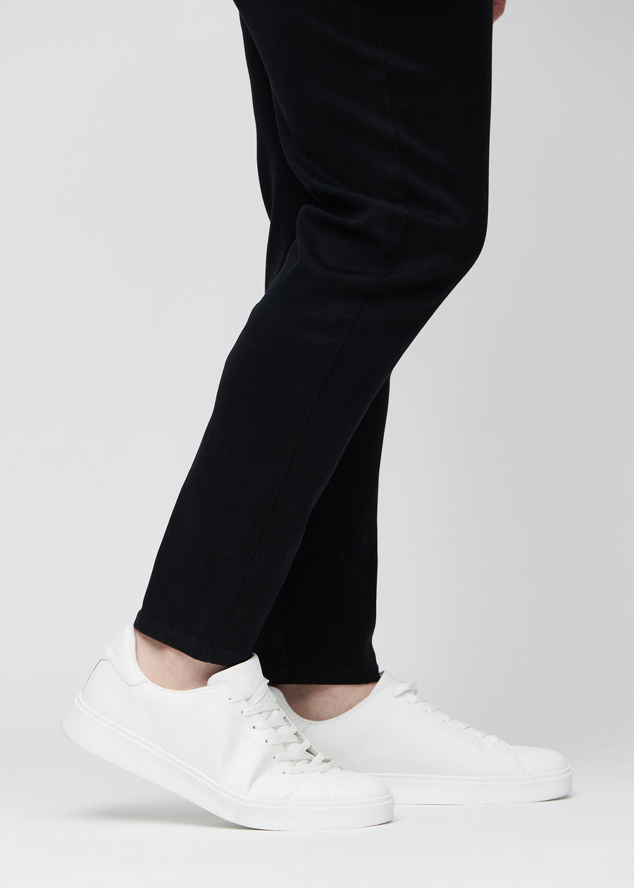 Plus-size model&